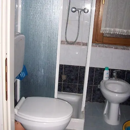 Mini A 200 Metri Dal Mare Apartamento Funtana Meiga